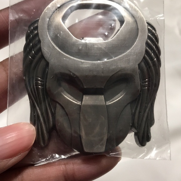 LOOT CRATE PRIMAL MARCH 2017 - Picture 7 of 10